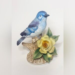 VTG Andrea by Sadek Porcelain Mountain Bluebird Figurine 5.5" Tall, Japan, #8627